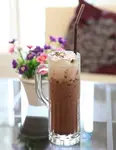 Get old fashioned American cream soda recipes from the days of the soda parlor. Cream sodas with their fancy names are refreshing, delicious, and fun to make.