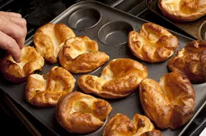 Get Grandma's old fashioned Yorkshire pudding recipes and make a delicious side dish to serve alongside your traditional roast beef and gravy dinners.