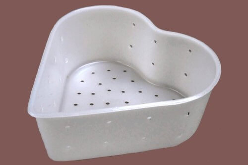 White Porcelain Coeur a la Creme Mold