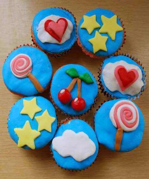 Fondant Decorated Cupcakes