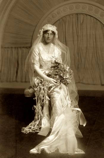 Jessie Woodrow Wilson Sayre In Her Wedding Dress 1913