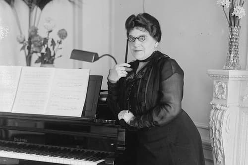Marcella Sembrich in 1917