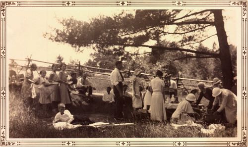 Herbert McIlmoyle Family Roadside Picnic, circa 1920s