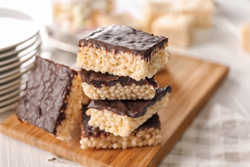 Peanut Butter Krispies Squares With Chocolate Icing