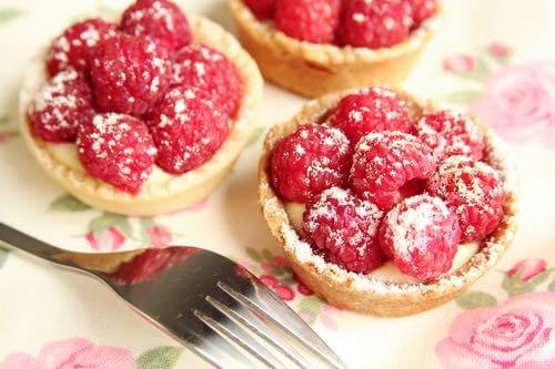 Get Grandma's old fashioned fruit tartlets recipes. These easy-to-make tartlets combine flaky pastry with a variety of delicious fruit fillings. Enjoy.