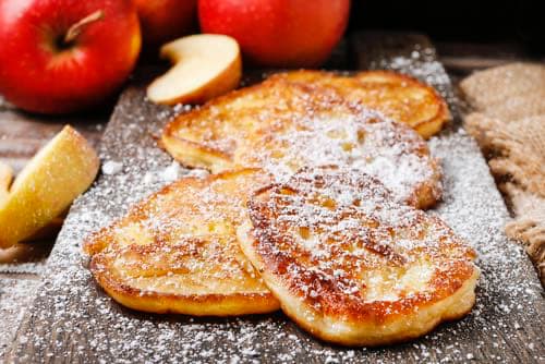 Get authentic Renaissance tansie recipes and make delicious apple or green tansies flavored with lemon. Perfect for EASTER or your next Medieval Feast.