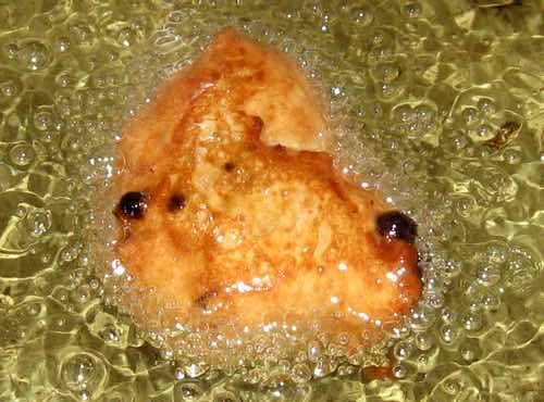 Dutch Oliebollen Frying