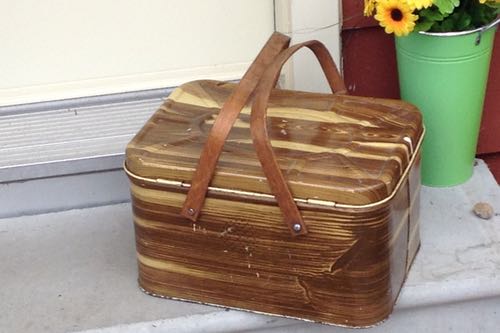 These vintage picnic packing ideas are not only practical and easy, the tasty "take your pick" picnic foods are popular with all ages and fun to serve.