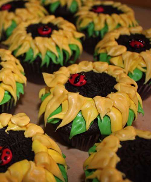 Yellow Sunflower Cupcakes